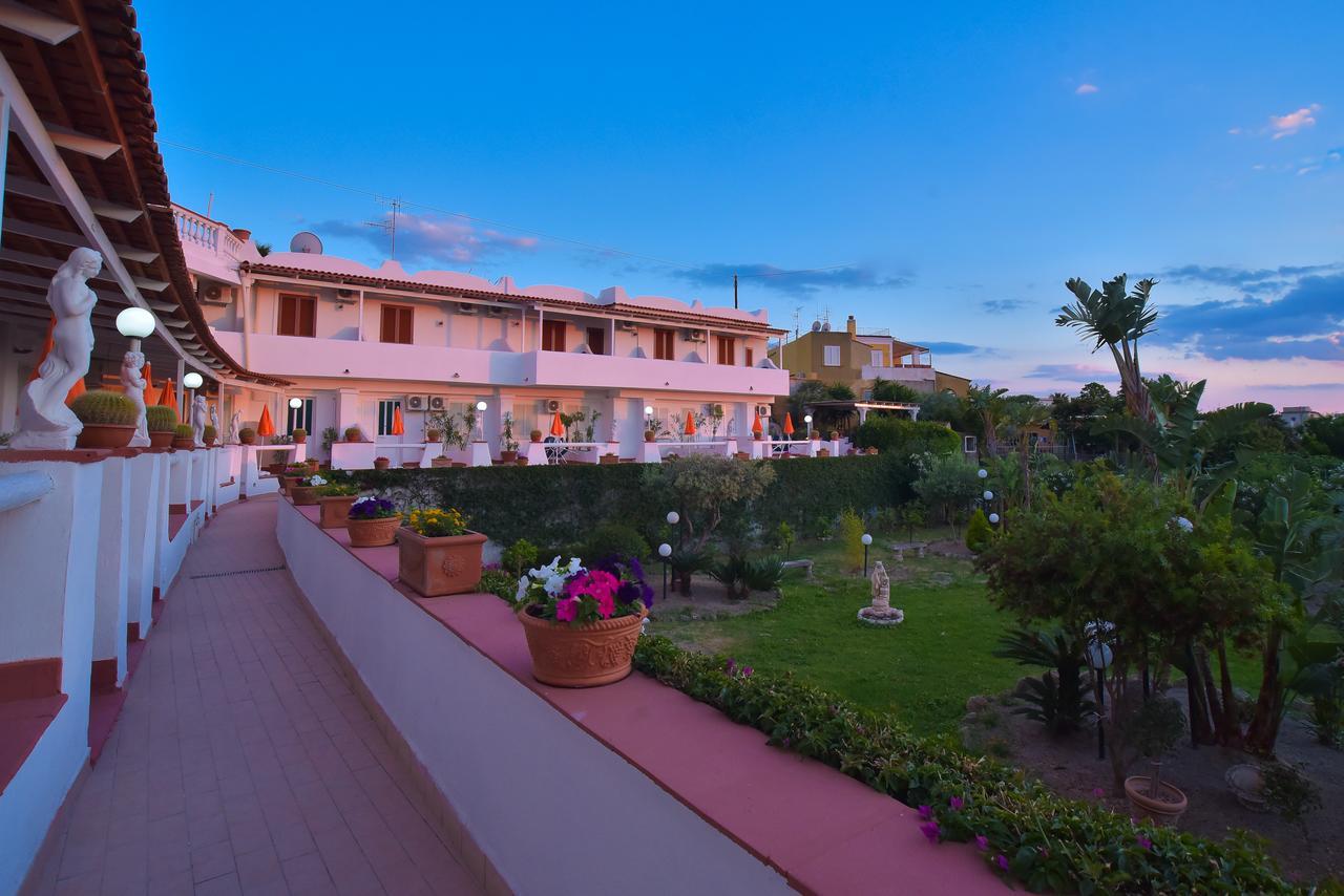 Hotel Mareco Resort Ischia Island Екстериор снимка