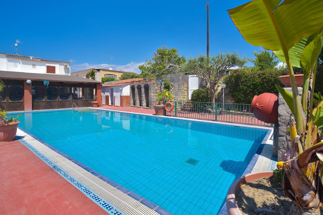 Hotel Mareco Resort Ischia Island Екстериор снимка